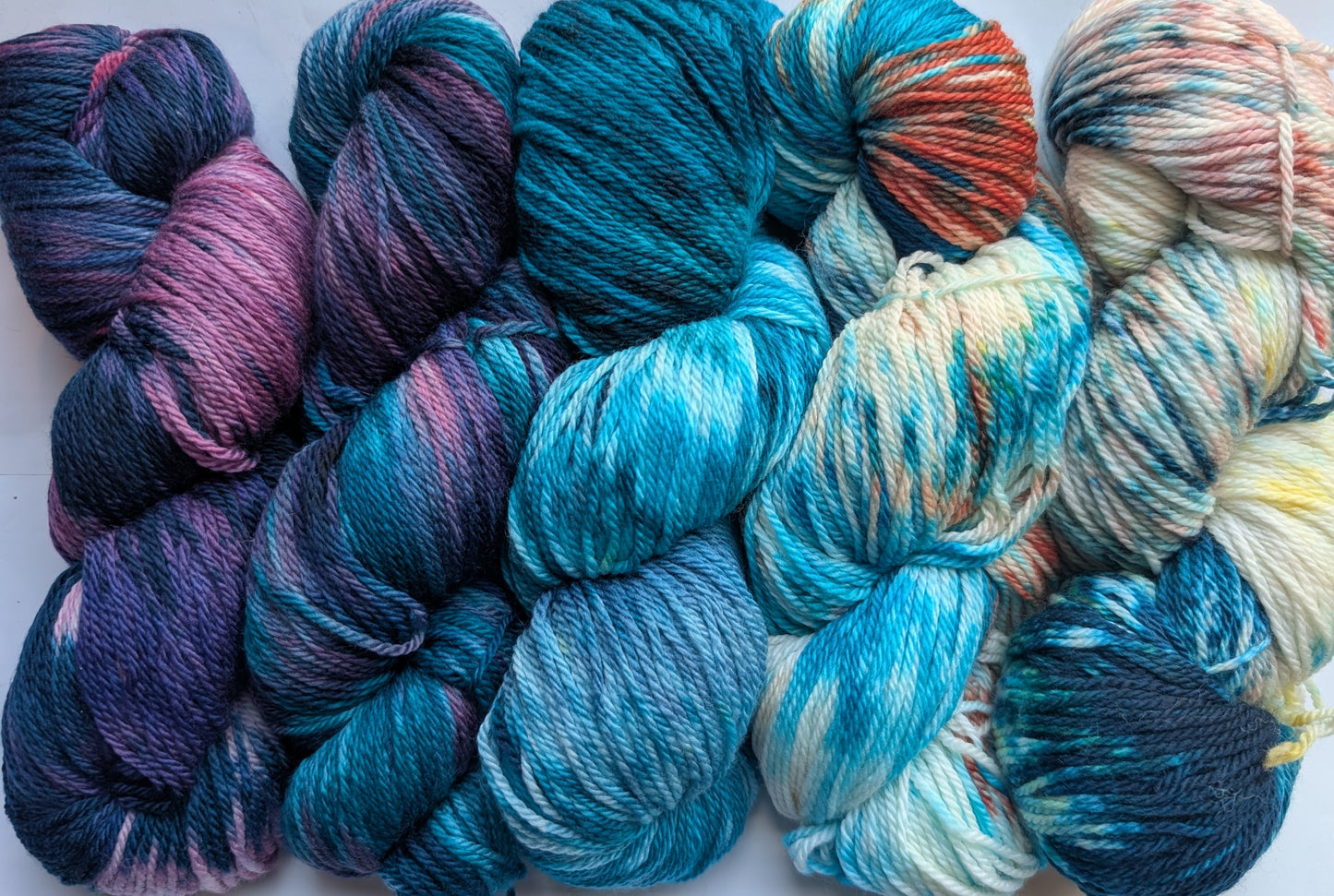 Yarncom Queen - Yarn Littermates (DYED TO ORDER)